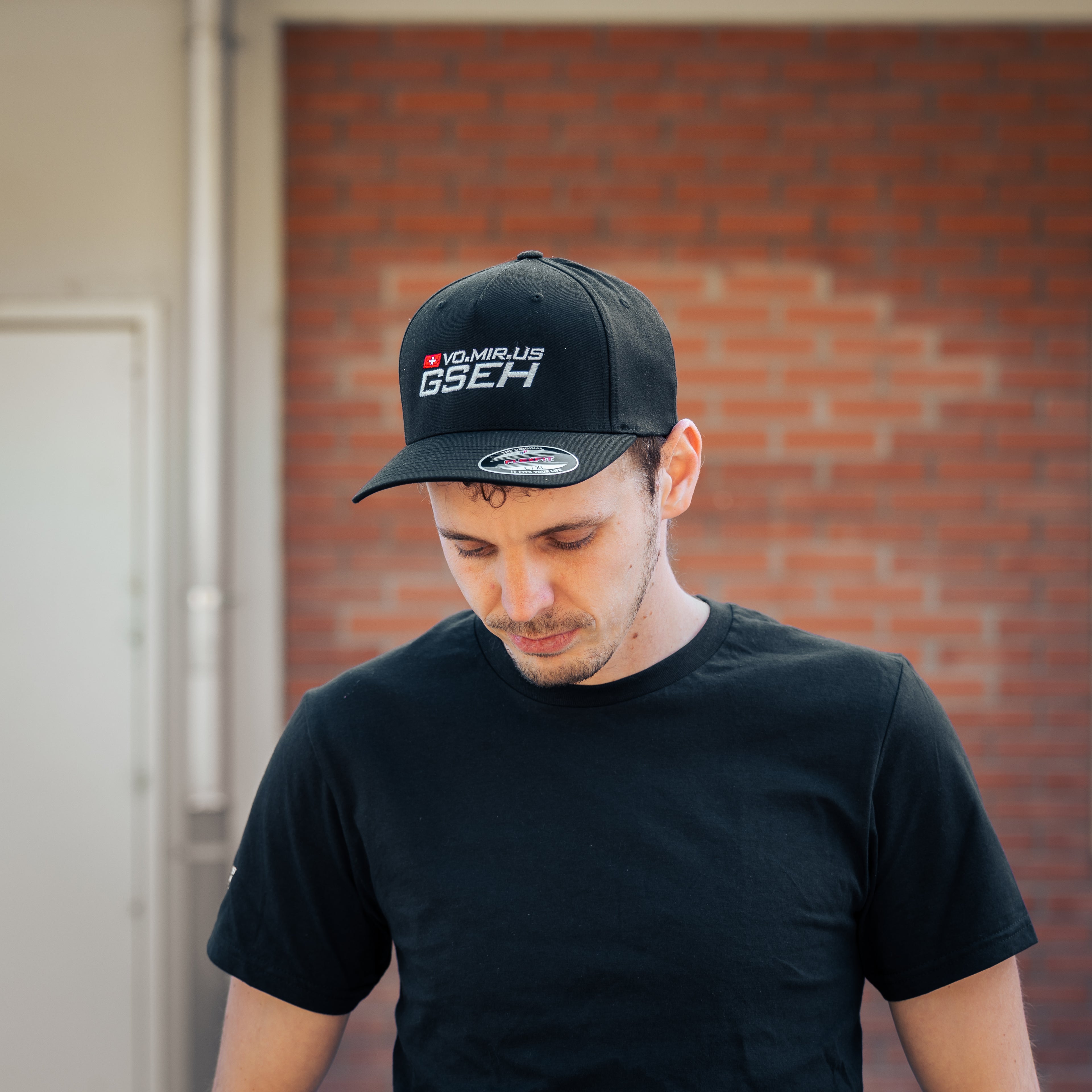 Flexfit 5-Panel Cap Schwarz