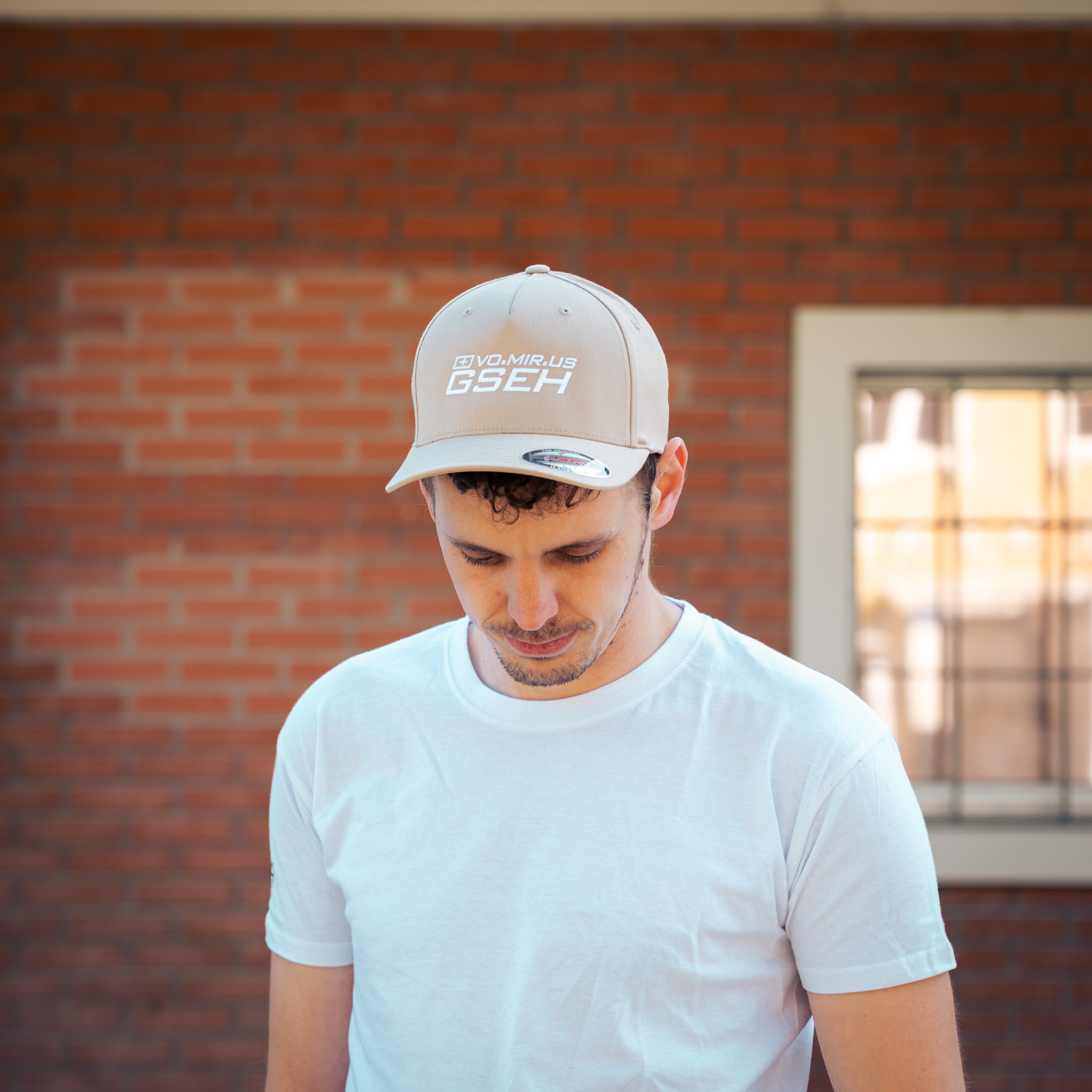 Flexfit 5-Panel Cap Beige