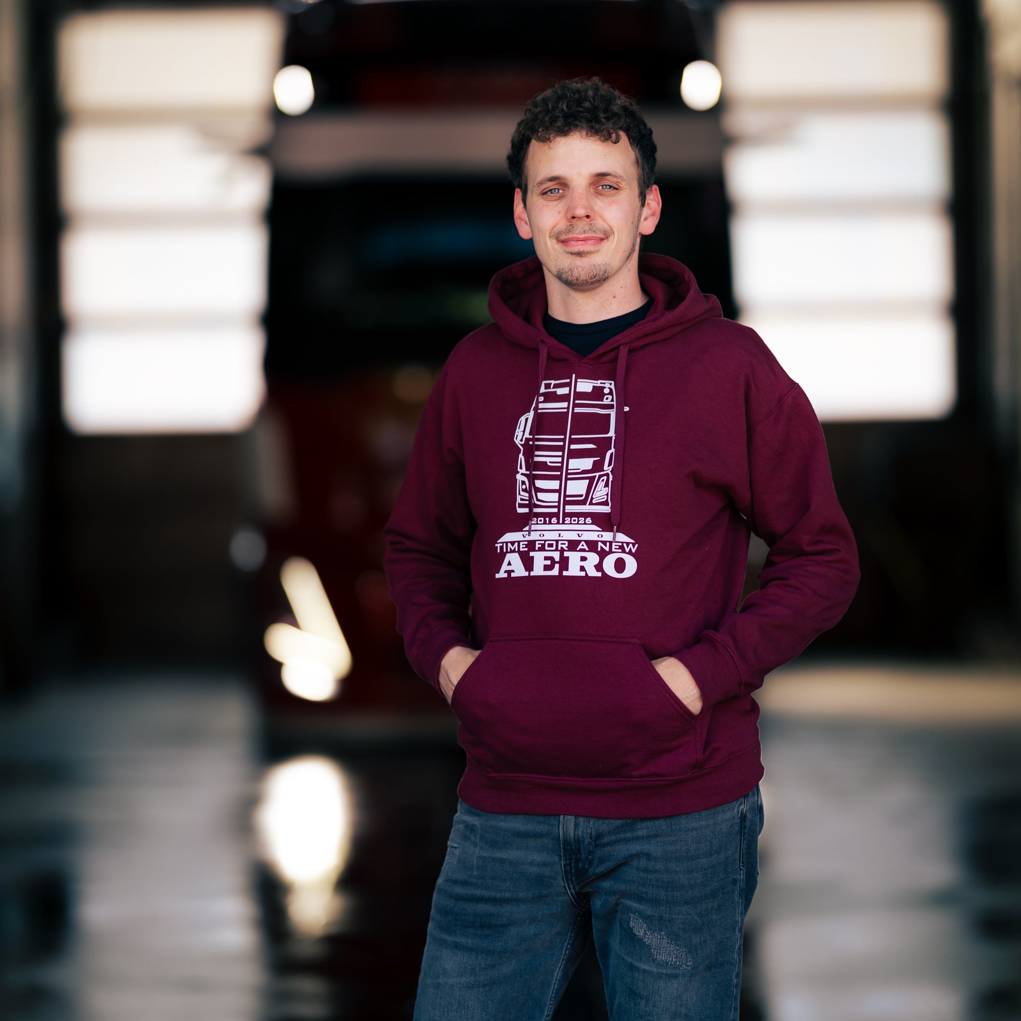 Exklusive Vorbestellung Hoodie New Aero Bordeaux