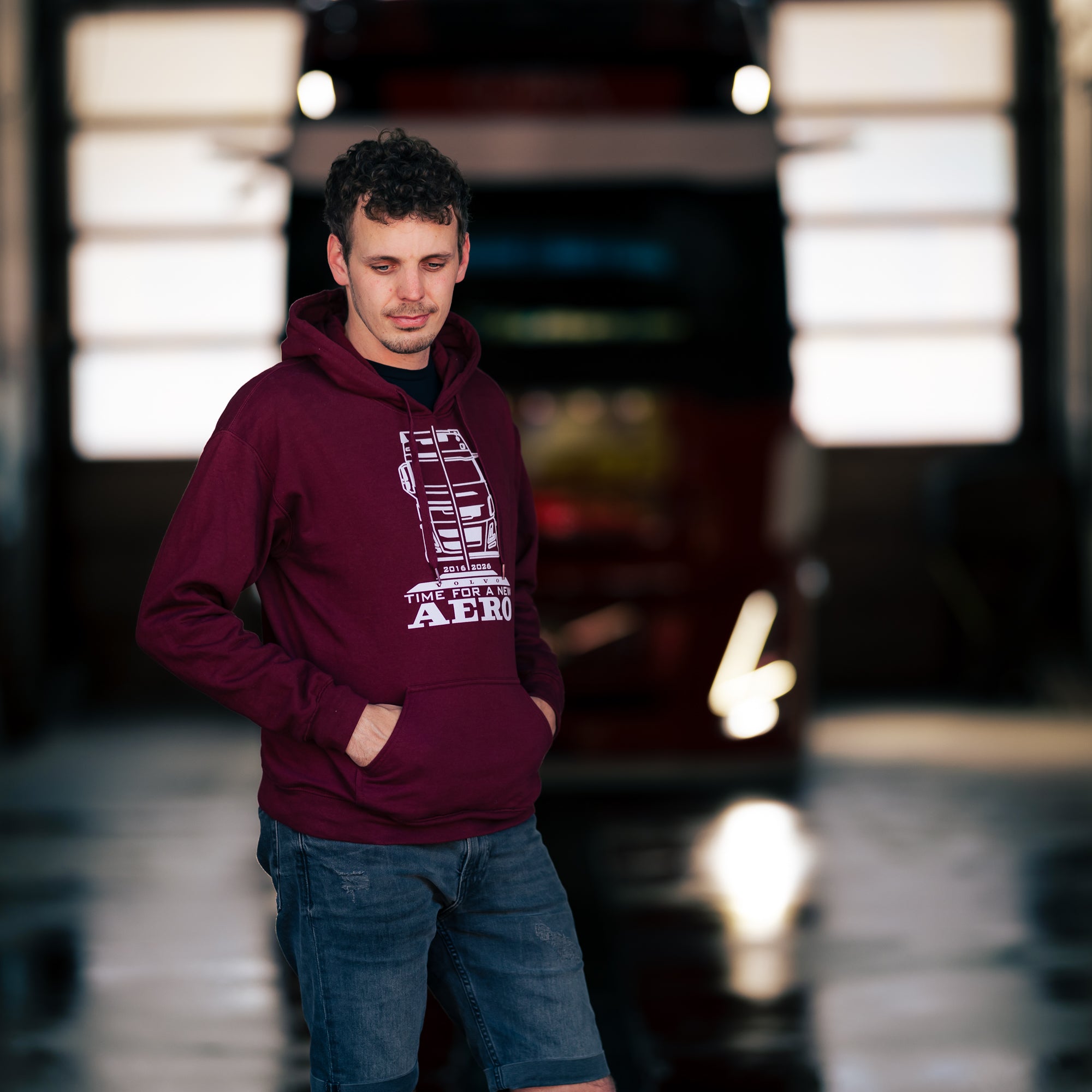 Exklusive Vorbestellung Hoodie New Aero Bordeaux